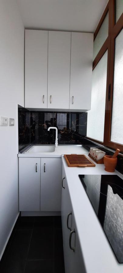 Apartament Clara Permet Apartment Екстериор снимка